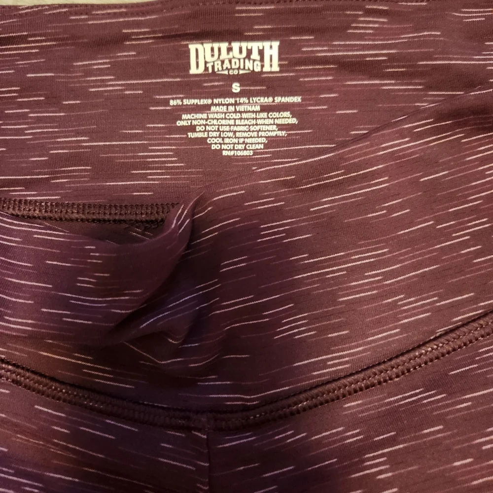 3/$25! Duluth Trading Co purple leggings size small